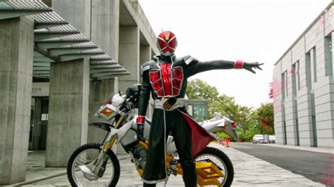 My Shiny Toy Robots: Series REVIEW: Kamen Rider Wizard.